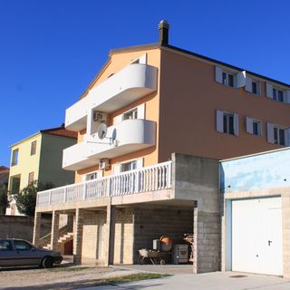 Apartmanok Parkolóhellyel Seget Vranjica, Trogir - 8507 Seget Vranjica (2)