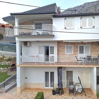 Apartmanok Parkolóhellyel Stanici, Omis - 11421 Stanići (2)