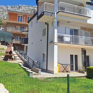 Apartmanok Parkolóhellyel Stanici, Omis - 11421 Stanići (3)