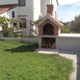 Nyaralóház A Tenger Mellett Preko, Ugljan - 12078 Preko (4)