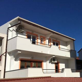 Apartmanok Parkolóhellyel Povile, Novi Vinodolski - 12039 Povile (2)