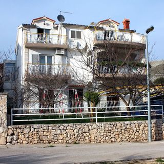 Apartmanok Parkolóhellyel Grebastica, Sibenik - 4867 Grebaštica (2)