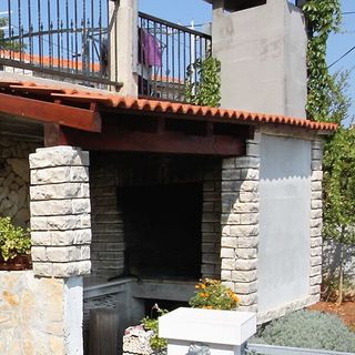 Apartmanok Parkolóhellyel Sutivan, Brac - 745 Sutivan (5)