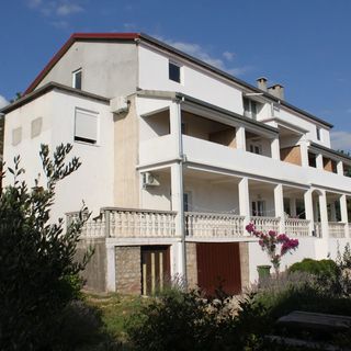 Apartmanok A Tenger Mellett Starigrad, Paklenica - 6587 Starigrad (2)