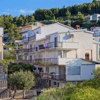 Apartmanok Parkolóhellyel Podstrana, Split - 10249 Podstrana (5)