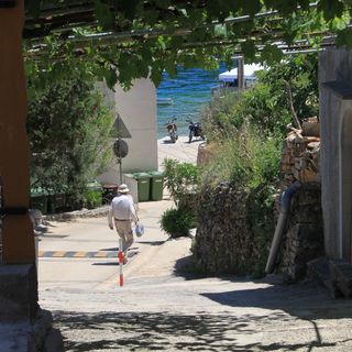 Apartmanok A Tenger Mellett Valun, Cres - 8081 Valun (4)