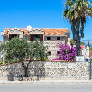 Apartmanok Parkolóhellyel Supetar Brac - 5670 (4)