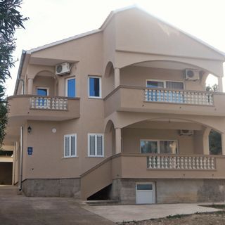 Apartmanok A Tenger Mellett Tkon, Pasman - 8454 Tkon (3)