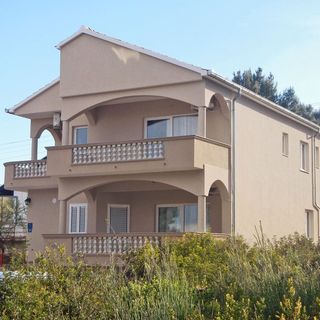 Apartmanok A Tenger Mellett Tkon, Pasman - 8454 Tkon (2)