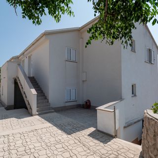 Apartmanok Medencével Zubovici, Pag - 9365 Zubovići (4)