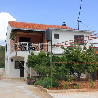 Apartmanok A Tenger Mellett Vinisce, Trogir - 10006 Vinišće (2)