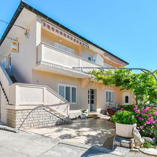 Apartmanok A Tenger Mellett Supetarska Draga - Donja, Rab - 2013 Supetarska Draga - Donja (5)