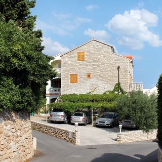 Apartmanok Parkolóhellyel Bol, Brac - 2900 Bol (3)