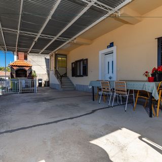 Apartmanok Parkolóhellyel Sumpetar, Omis - 950 Sumpetar (5)