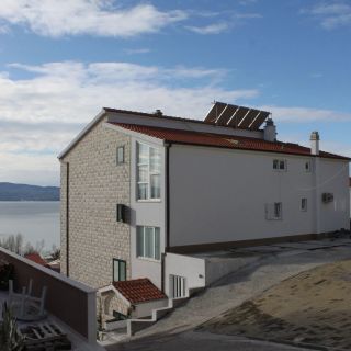 Apartments With Parking Space Duće, Omiš - 7532 Duće (4)