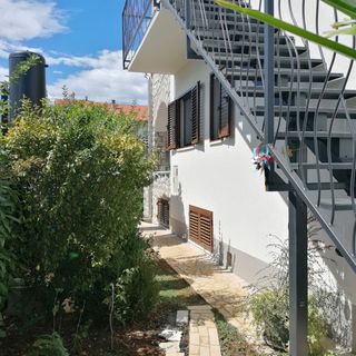 Apartmanok Parkolóhellyel Njivice, Krk - 5320 Njivice (4)