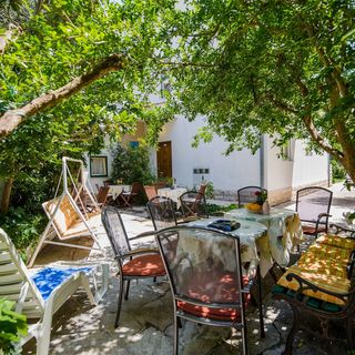 Apartmanok Parkolóhellyel Duce, Omis - 2773 Duće (2)