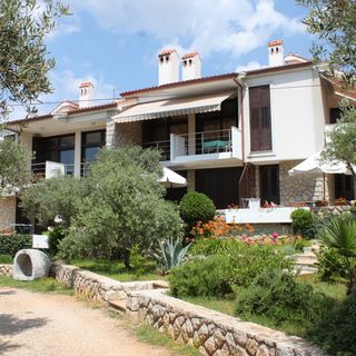 Apartmanok Parkolóhellyel Cres - 7876 (3)