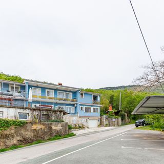 Apartmanok Parkolóhellyel Brsec, Opátia - Opatija - 7796 Brseč (4)