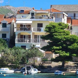 Apartmanok A Tenger Mellett Grebastica, Sibenik - 8333 Grebaštica (3)