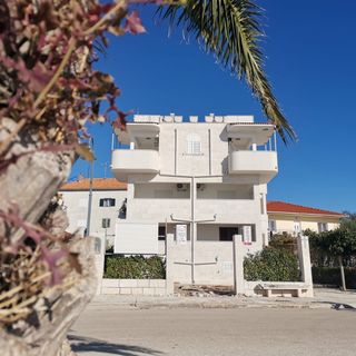 Apartmanok A Tenger Mellett Rogoznica - 12820 (3)