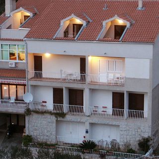 Apartmanok A Tenger Mellett Tucepi, Makarska - 2721 Tučepi (2)