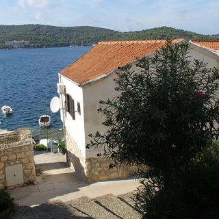 Apartments By The Sea Vis - 8525 (2)