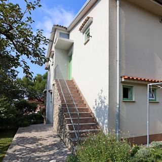 Apartmanok A Tenger Mellett Omisalj, Krk - 5298 Omišalj (5)