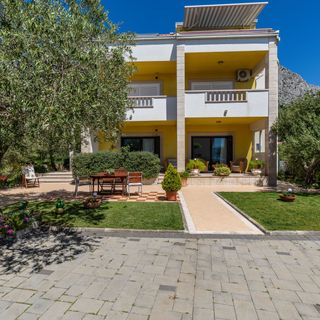 Apartmanok Parkolóhellyel Duce, Omis - 2778 Duće (3)