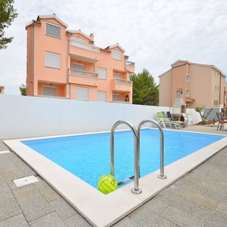 Apartment Lily with pool Srima (4)