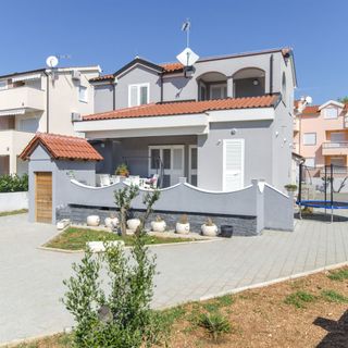 Apartment Lily with pool Srima (5)