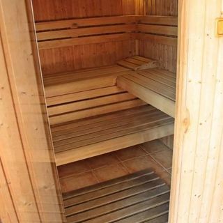 Levi's Wellness Apartman Siófok (3)