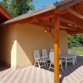 Dzsigolo Apartmant Ajka (5)