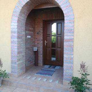 Rose House Apartman Hajdúszoboszló (3)