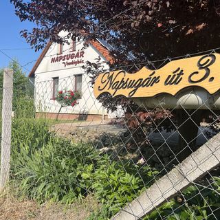 Napsugár Vendégház Abaújkér (2)