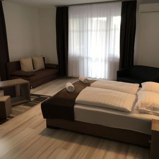 F&M Apartman Egerszalók (4)