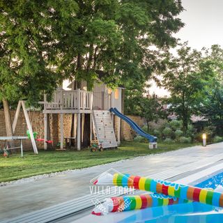 VillaFarm Resort Újireg (5)