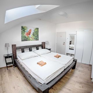 Cuba Bar & Hostel České Budějovice (4)