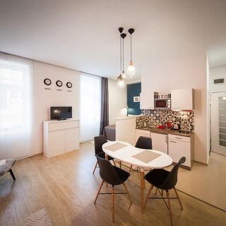 Studio 16 Apartman Sopron (3)