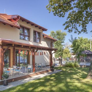 Tölgyfa Fogadó Fehérvárcsurgó (2)