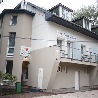 Sirály Panzió Tópart Tata (5)