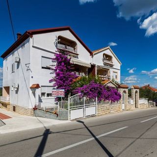 Apartmanok Parkolóhellyel Kukljica, Ugljan - 8238 Kukljica (3)