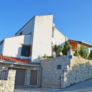 Apartmanok Parkolóhellyel Slatine, Ciovo - 6891 Slatine (2)