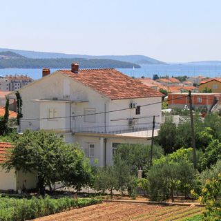 Apartmanok Parkolóhellyel Trogir - 9209 (2)