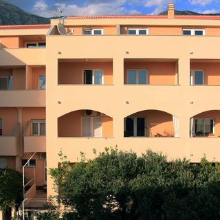 Apartmanok és Szobák A Tenger Mellett Tucepi, Makarska - 6058 Tučepi (2)