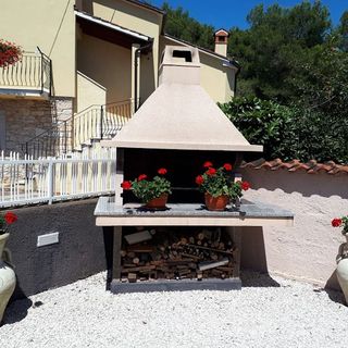 Apartmanok Parkolóhellyel Tar, Porec - 6948 Tar (2)