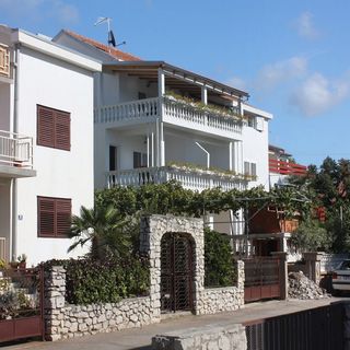 Apartmanok Parkolóhellyel Vodice - 2995 (3)