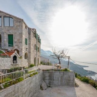 Apartmanok Parkolóhellyel Brela, Makarska - 11552 Brela (2)