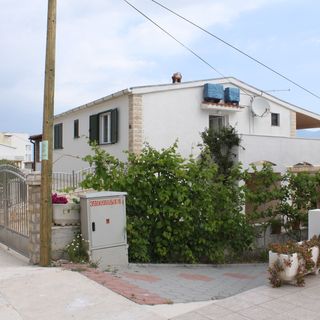 Apartmanok Parkolóhellyel Pag - 6326 (3)