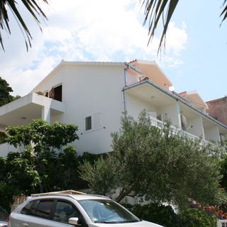 Apartmanok Parkolóhellyel Makarska - 6636 (2)